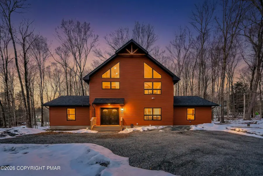 340 King Arthur Road, Blakeslee, PA 18610 - #2