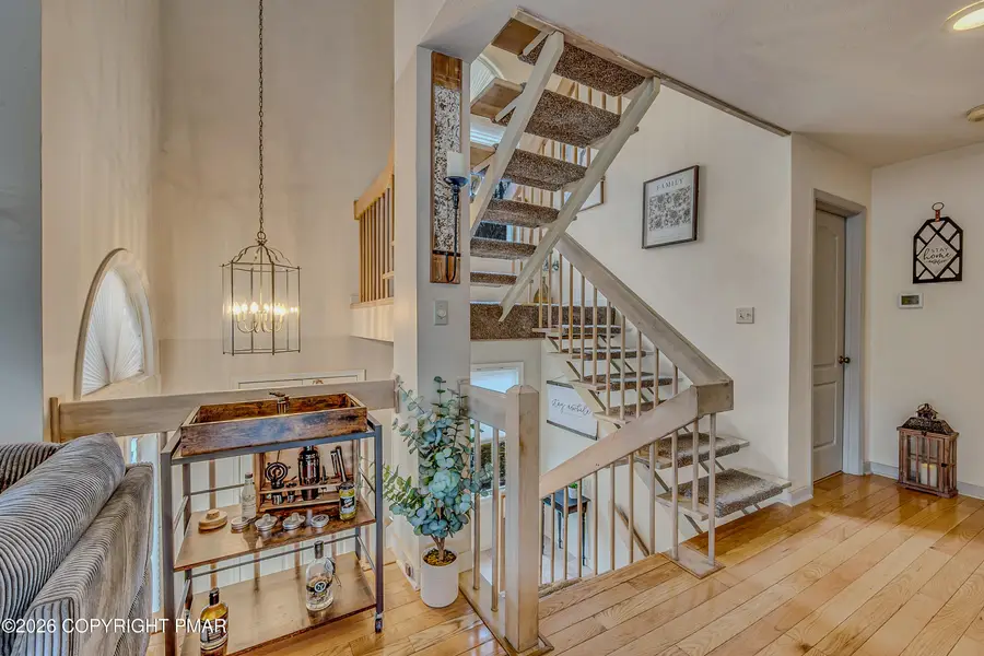 17 Rockspring Court, Lake Harmony, PA 18624 - #2