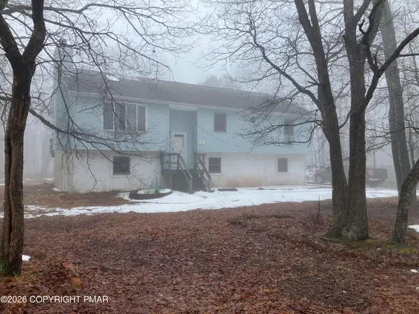 16 Penn Forest Drive, Albrightsville, PA 18210