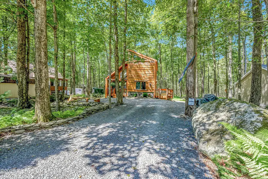 133 Minisink Drive, Pocono Lake, PA 18347 - #2