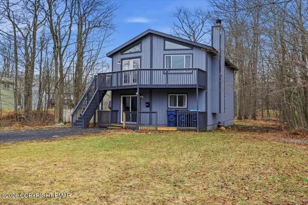 2048 Algonquin Way, Tobyhanna, PA 18466