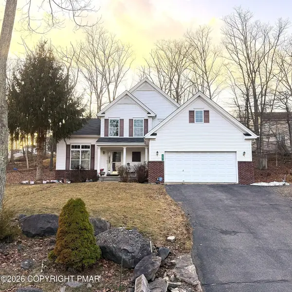 151 Kensington Drive, Bushkill, PA 18324