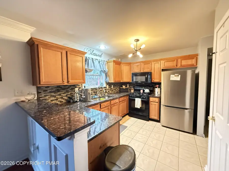 1152 Dorset Drive, Bushkill, PA 18324 - #3