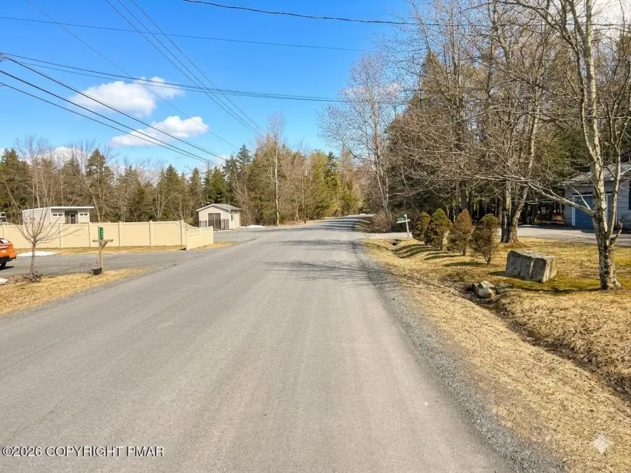 357 Hemlock Drive, Pocono Summit, PA 18346 - #2