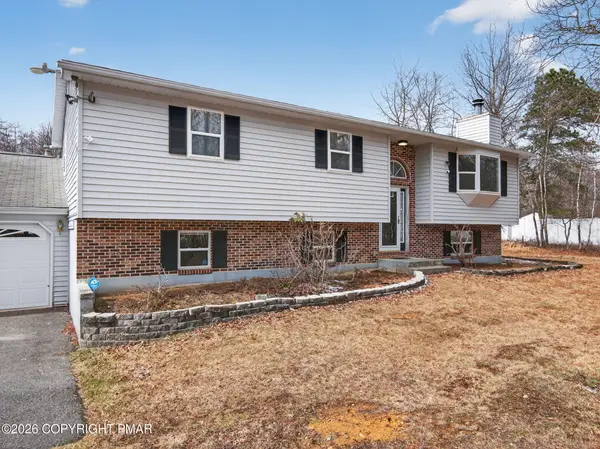 1518 Anne Ln, Effort, PA 18330