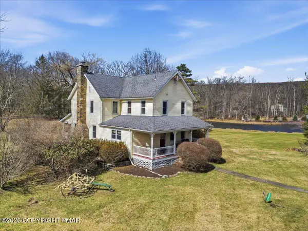 2487 Mountain Road, Stroudsburg, PA 18360