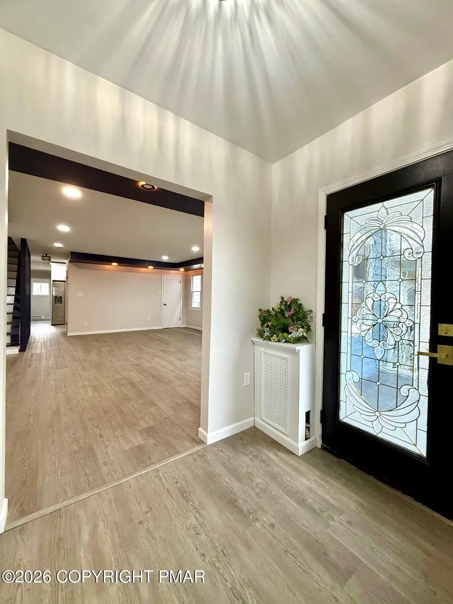 48 W Division Street, Hanover, PA 18706 - #3