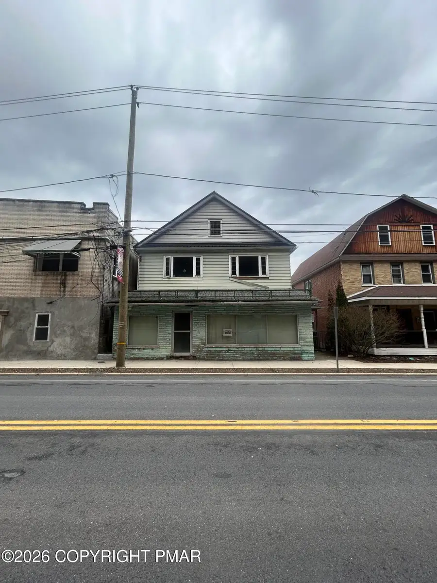 216 E Main Street, Glen Lyon, PA 18617 - #2