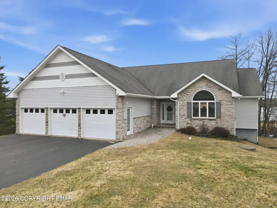 281 Bear Creek Lake Drive, Jim Thorpe, PA 18229 - #2