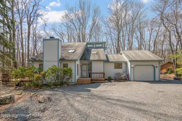 111 Outpost Way, Pocono Pines, PA 18350