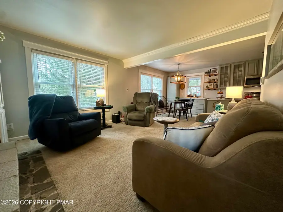 337 Clubhouse Drive, East Stroudsburg, PA 18302 - #3