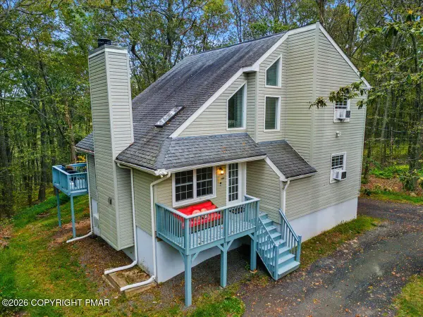 1489 Belgravia Drive, Tobyhanna, PA 18466