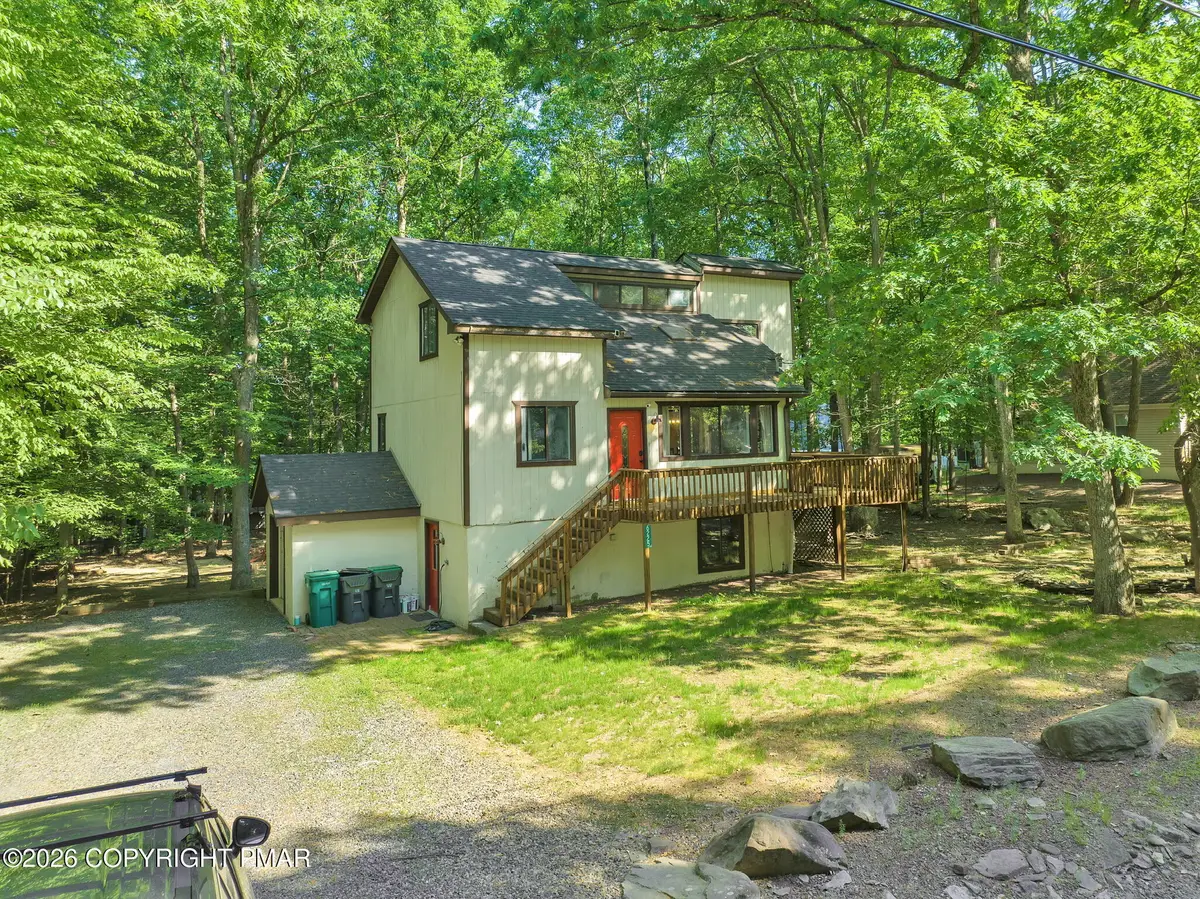 6225 Willowicke Terrace, East Stroudsburg, PA 18301 - #1