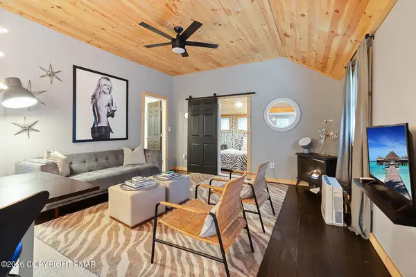 112 Sweet Pea Lane, Pocono Pines, PA 18350