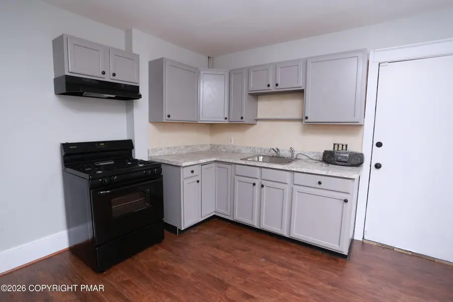 402 N 8th Street, Stroudsburg, PA 18360 - #2