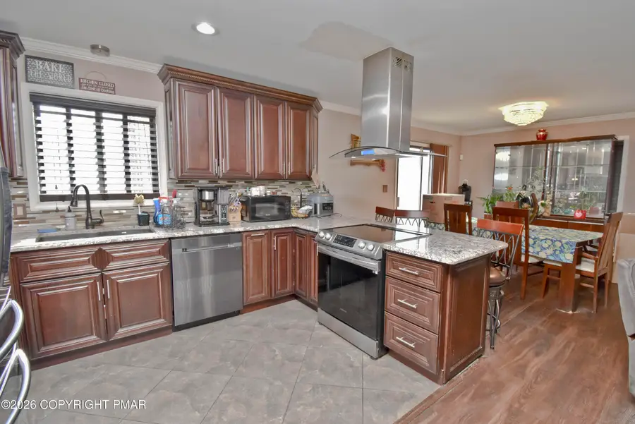 6116 Berwood Terrace, East Stroudsburg, PA 18301 - #3