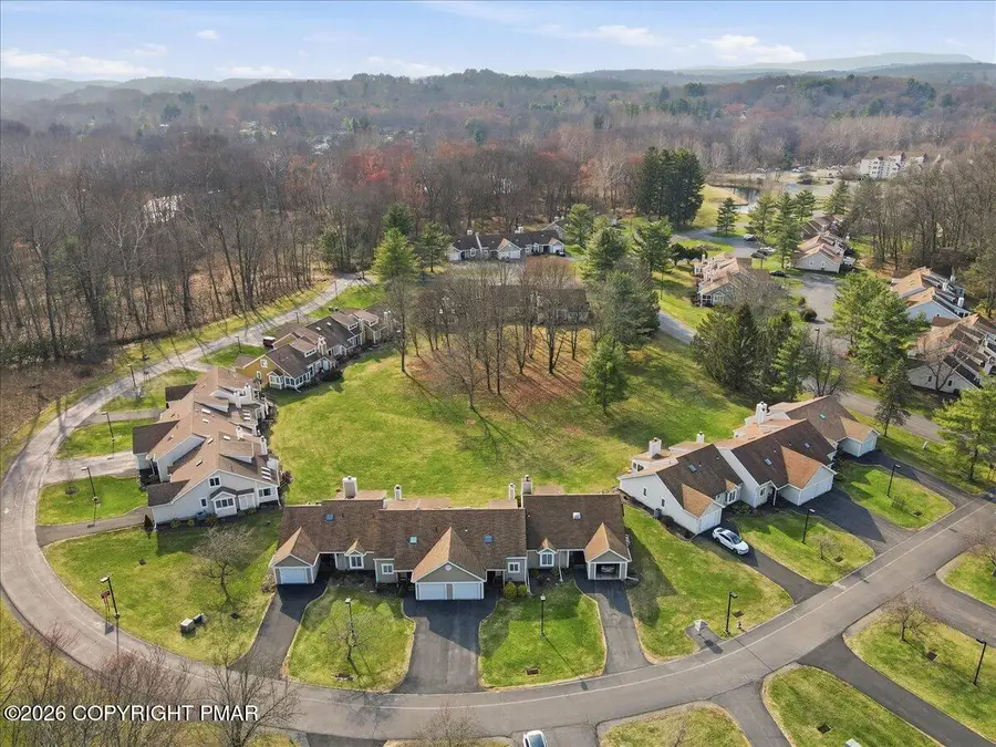 114 Duck Hollow Circle, Stroudsburg, PA 18360 - #3