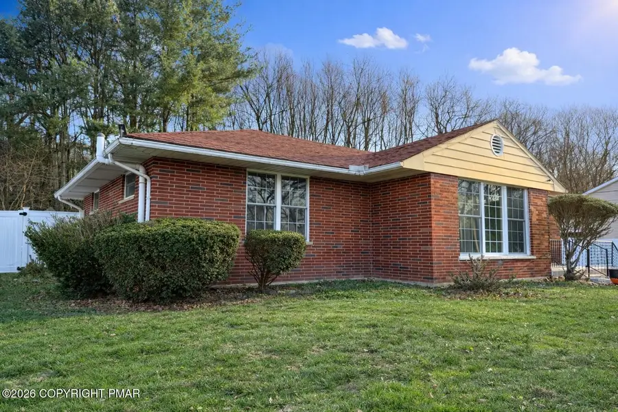 2 W 17th Street, Hazleton, PA 18201 - #2