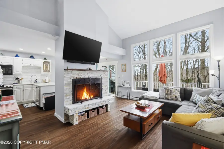 136 Laurelwood Drive, Lake Harmony, PA 18624 - #2