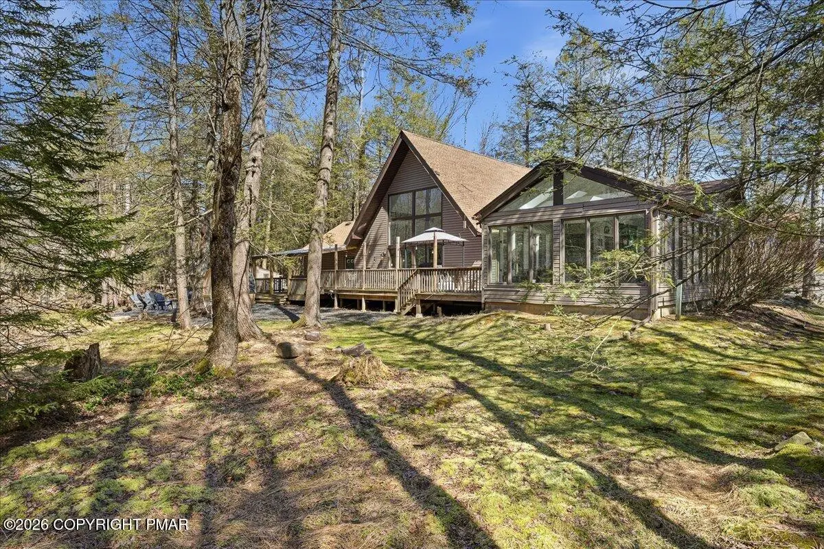 369 Sidney Avenue, Pocono Summit, PA 18346 - #1