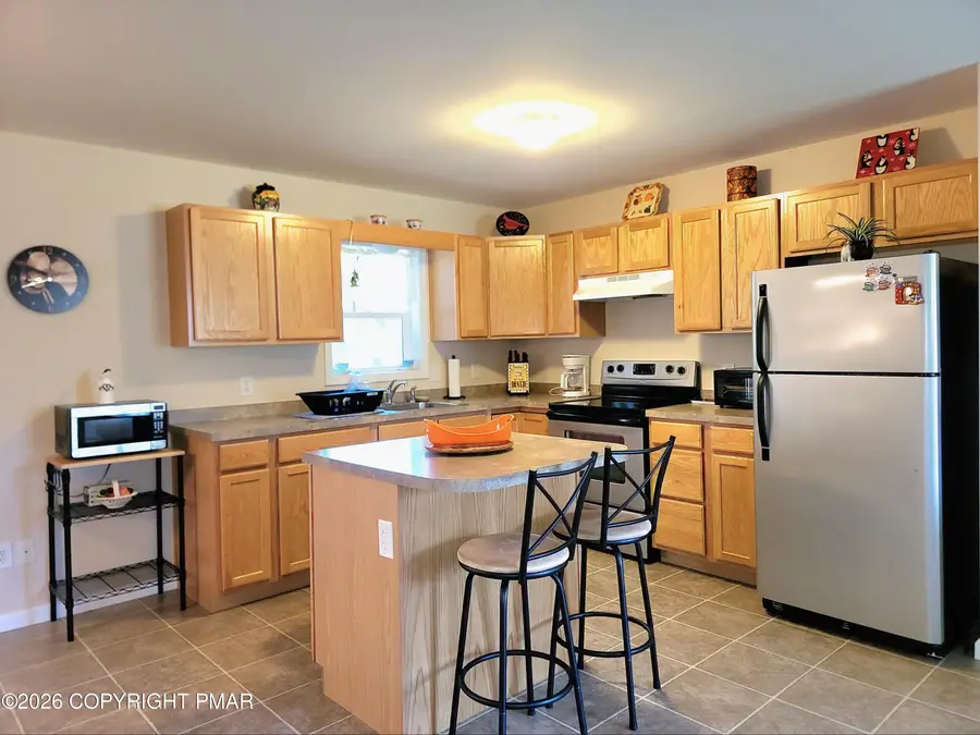 109 St Regis Walk, Tobyhanna, PA 18466 - #2