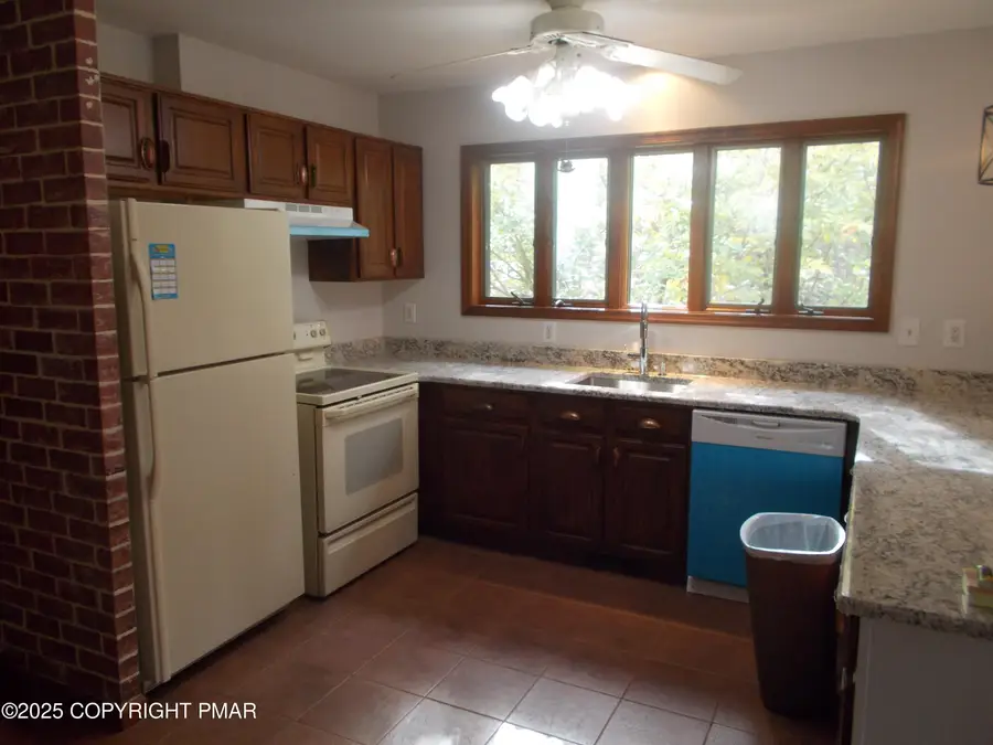 1241 Scotrun Drive, Scotrun, PA 18355 - #3