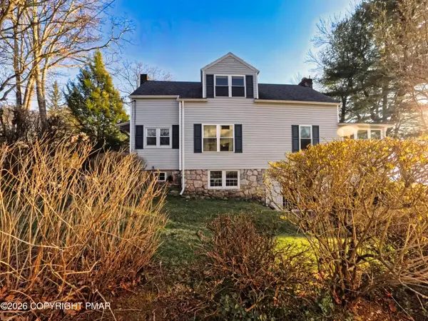 1101 Lakeview Drive, White Haven, PA 18661