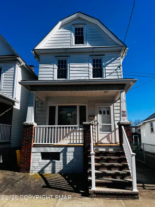 11 Laurel Street, Edwardsville, PA 18704