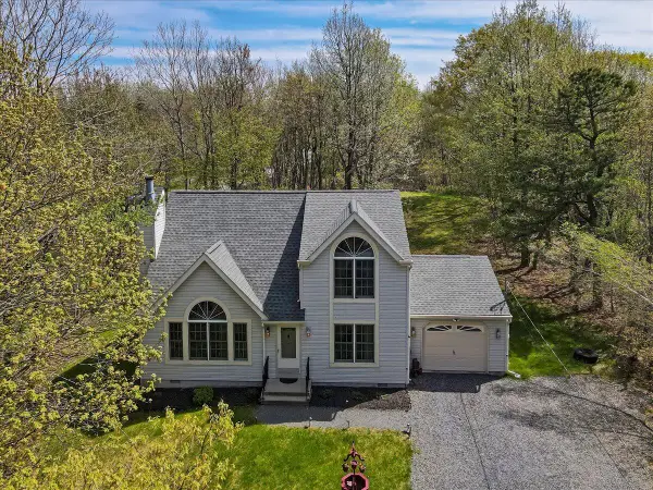 3310 Black Cherry Court, Long Pond, PA 18334