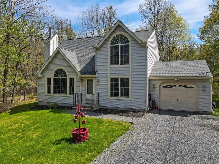 3310 Black Cherry Court, Long Pond, PA 18334 - #3