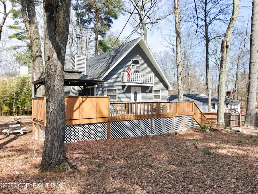 107 Snowshoe Drive, Dingmans Ferry, PA 18328 - #2