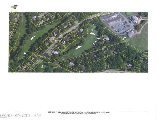 100 Wolf Hollow Road, Lake Harmony, PA 18624