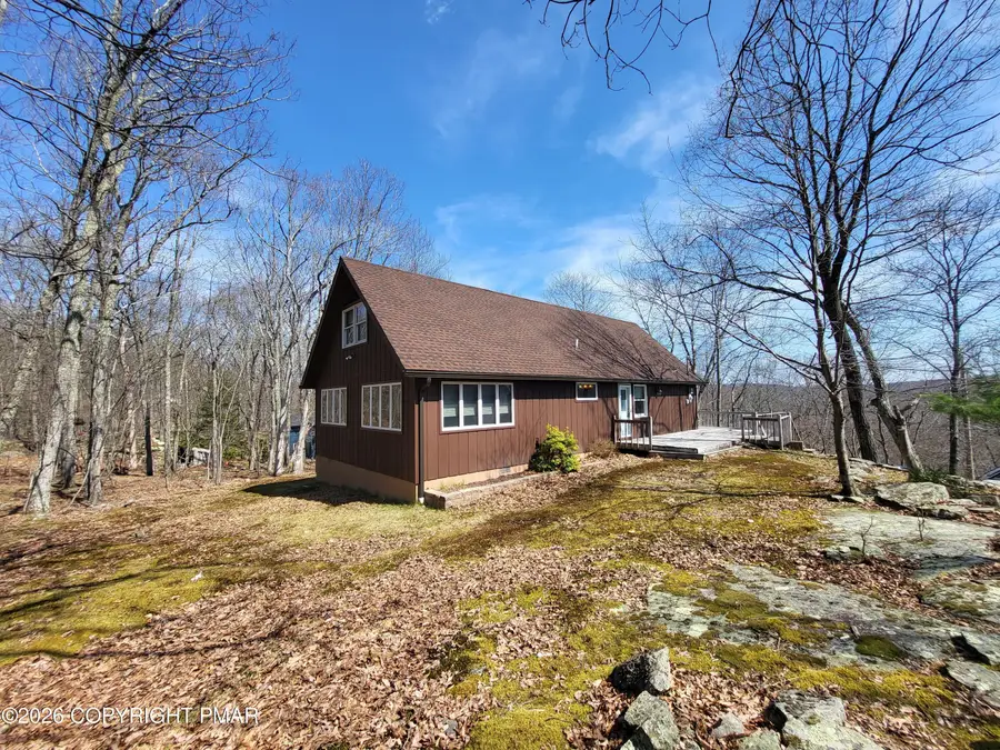 155 Clifton Drive, Bushkill, PA 18324 - #2
