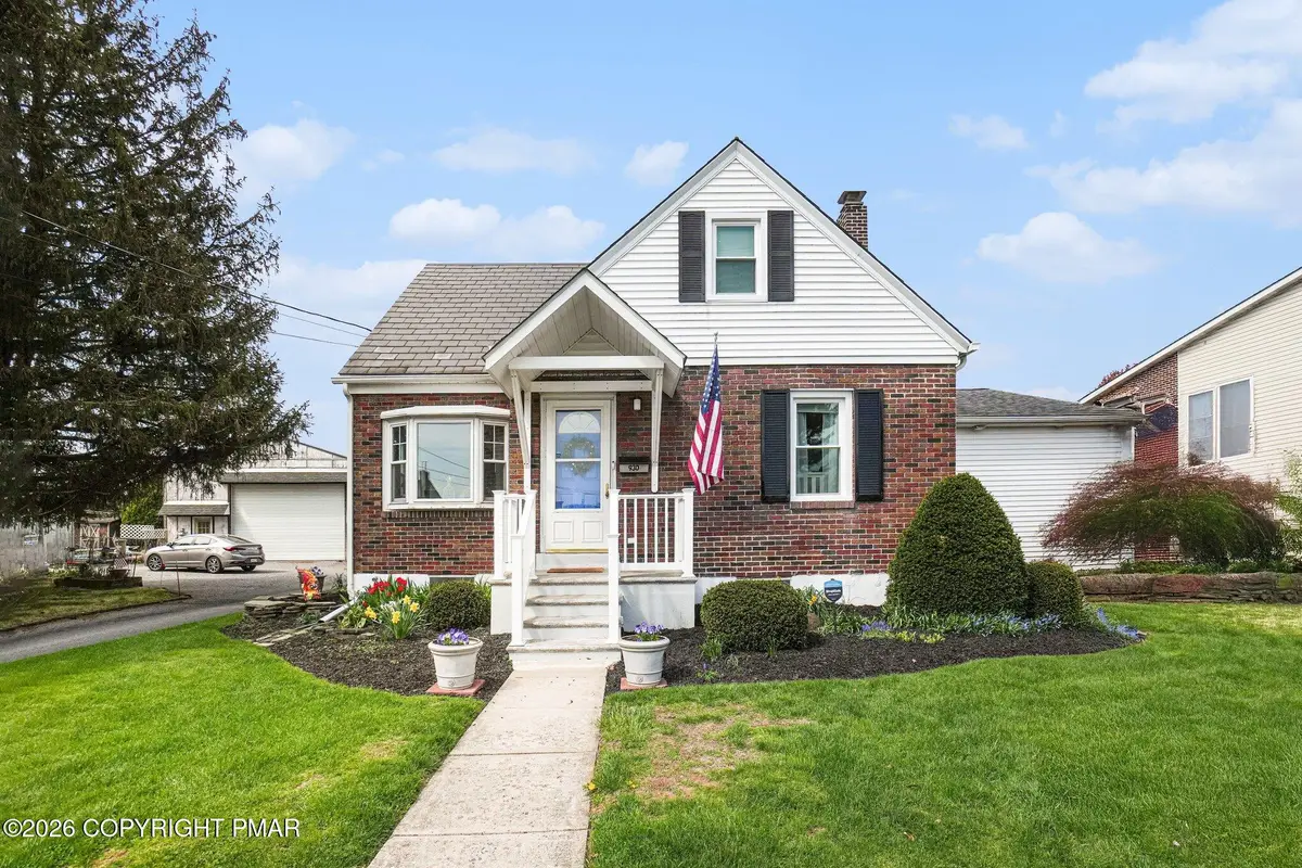 930 4th Street, Whitehall, PA 18052 - #1