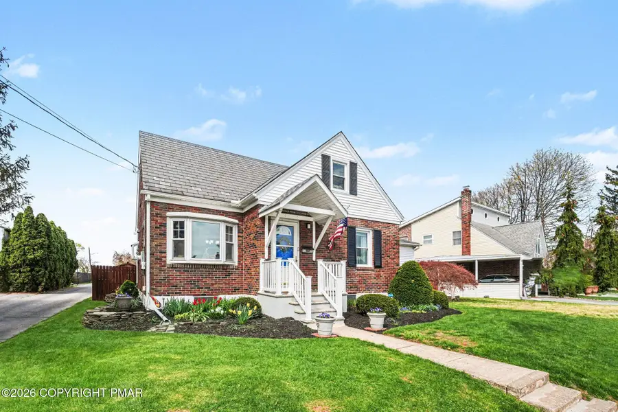 930 4th Street, Whitehall, PA 18052 - #3