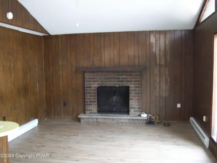 8062 Red Squirrel Dr Drive, Tobyhanna, PA 18466 - #3