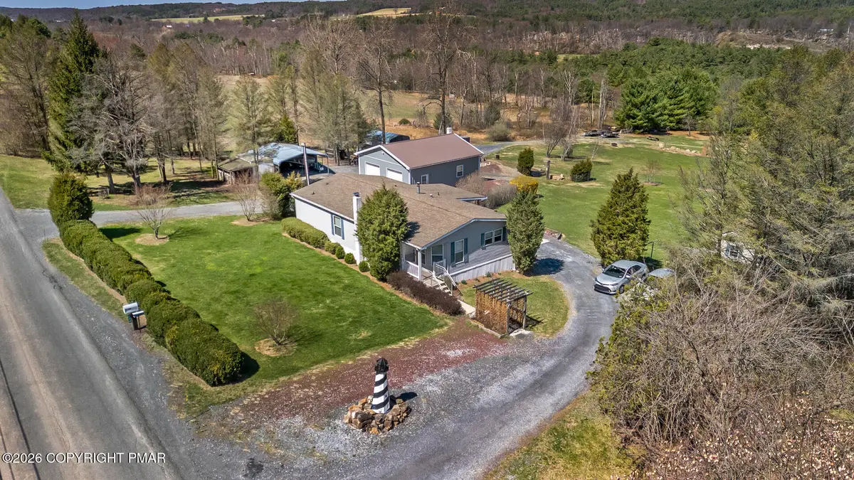 530 W Sunset Road, Lehighton, PA 18235 - #1