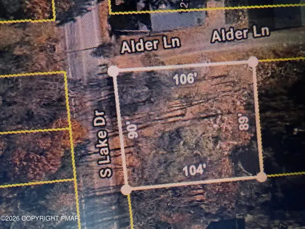 Alder Lane, Lake Harmony, PA 18624