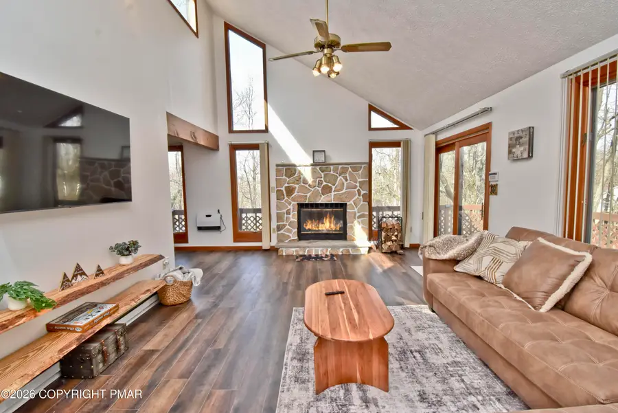 1782 Glade Drive, Long Pond, PA 18334 - #3