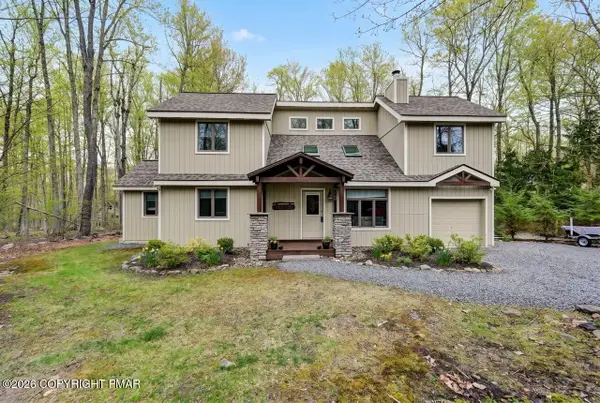 4202 Hemlock Trail, Pocono Pines, PA 18350