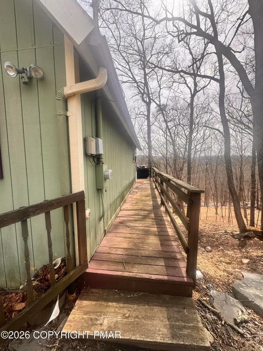 166 Dover Drive, Bushkill, PA 18324 - #3