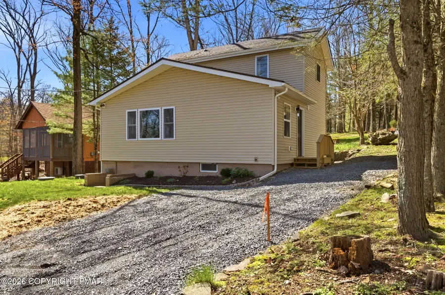 410 Sunset Forest Drive, Hawley, PA 18428 - #2