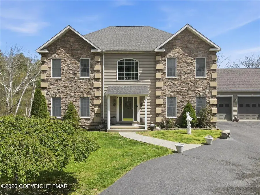 200 Princeton Pines, Palmerton, PA 18071 - #2