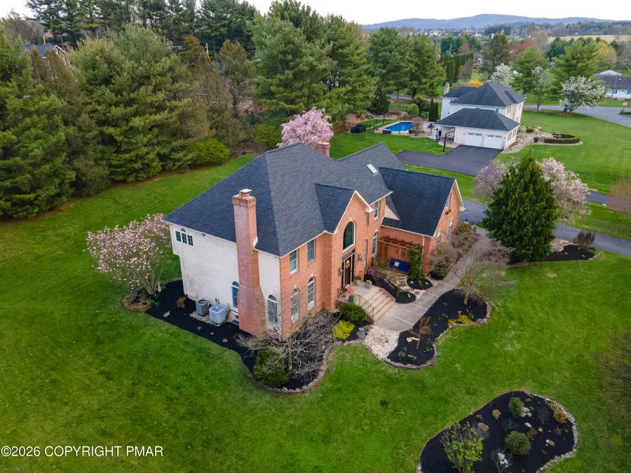 4260 Farmersville Road, Bethlehem, PA 18020 - #2