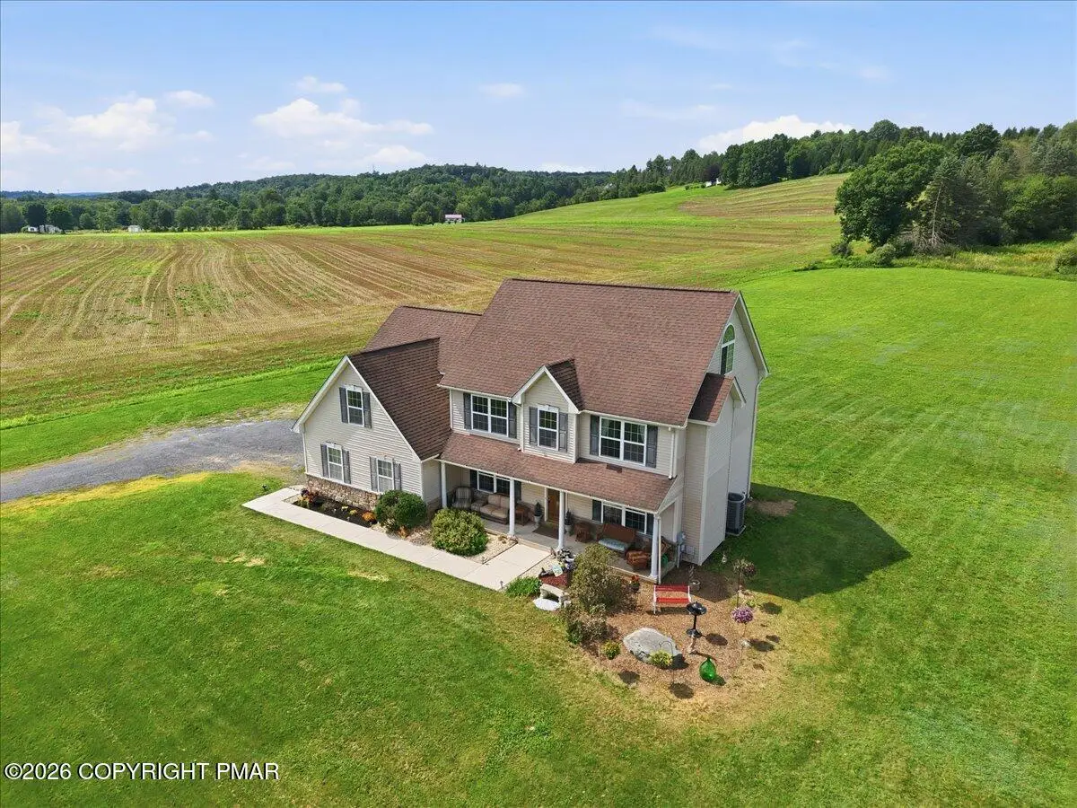 707 Gilbert Road, Gilbert, PA 18331 - #1