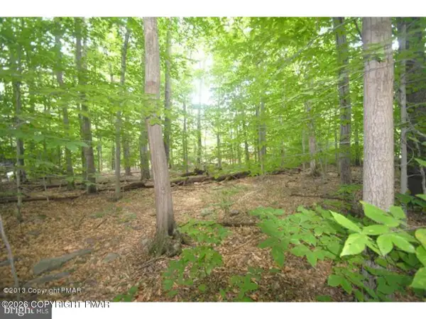 183 Sweet Briar Road, Pocono Pines, PA 18350