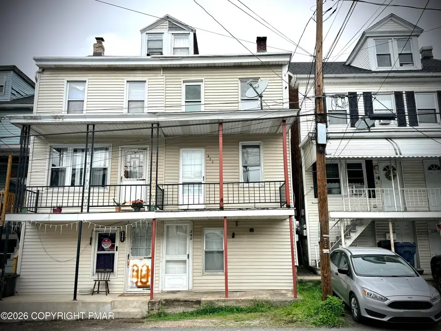 240 Valley Street, New Philadelphia, PA 17959 - #3