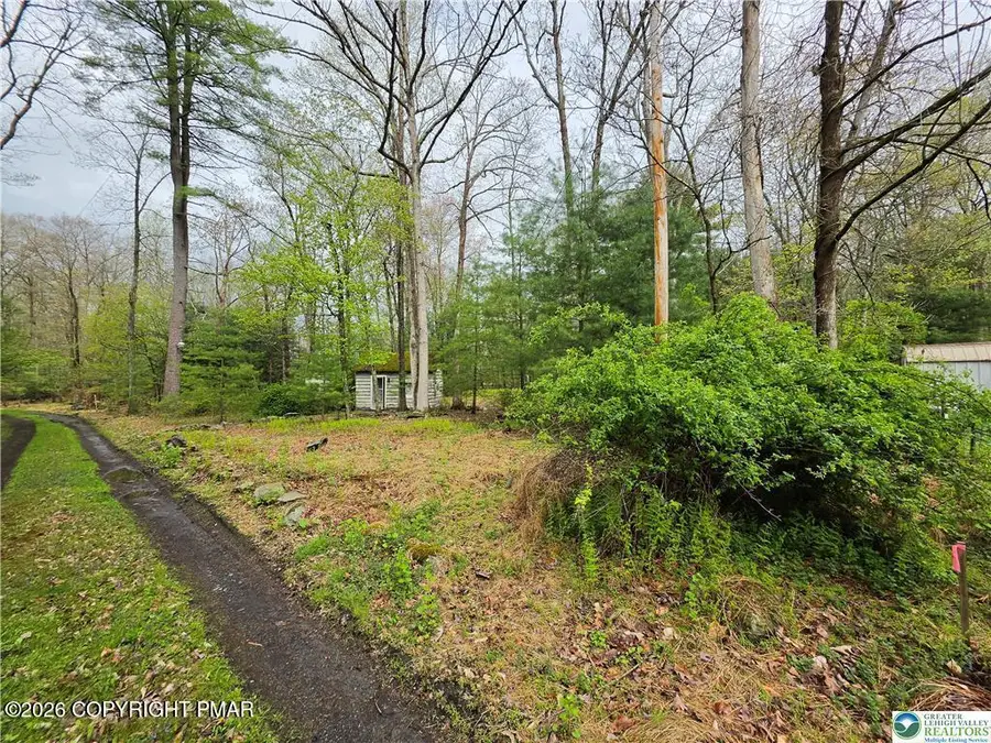 475 Craigs Meadow Road, East Stroudsburg, PA 18301 - #3