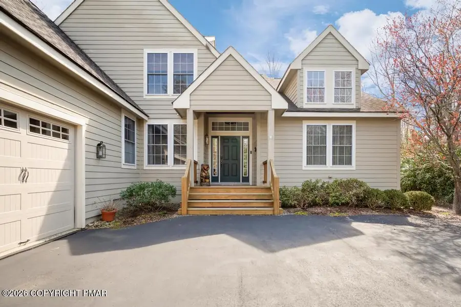 206 Moraine Lane, Pocono Pines, PA 18350 - #2