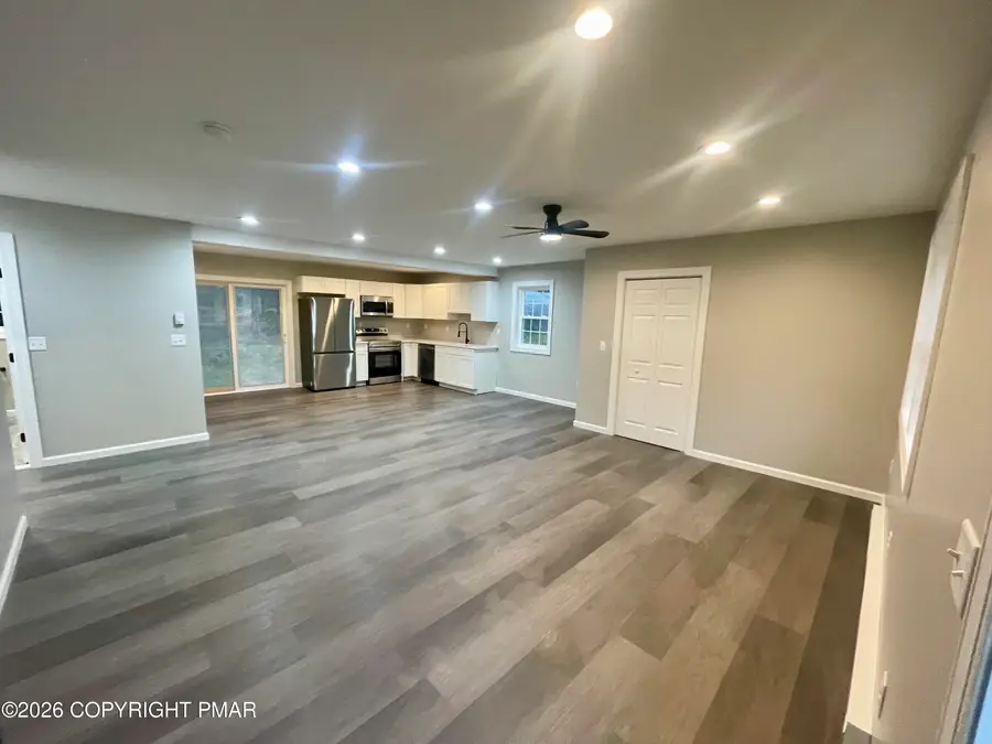 32 Laurel Lane, Albrightsville, PA 18210 - #3